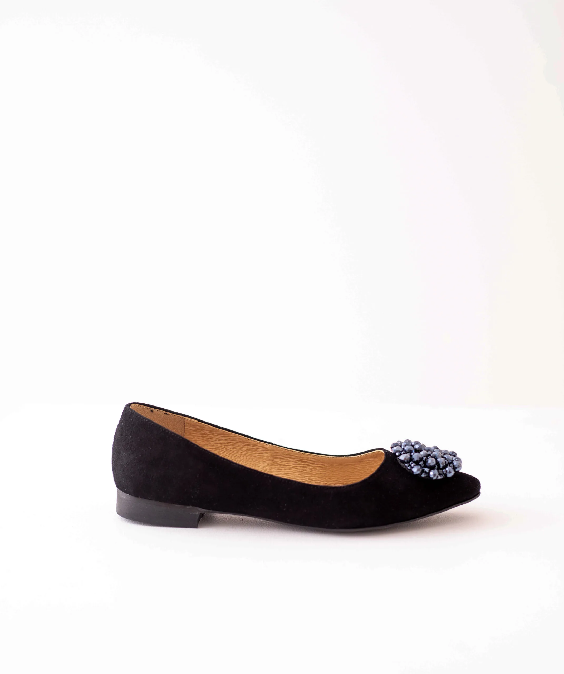 Czarne zamszowe baleriny z kryształową ozdobą 0607 - obrazek 3